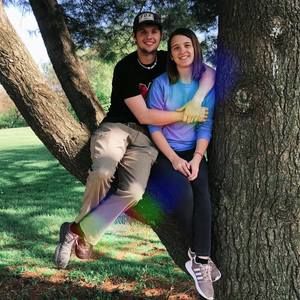 Meet your Posher, Carissa